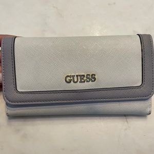 Guess White Trifold Wallet White & Gray